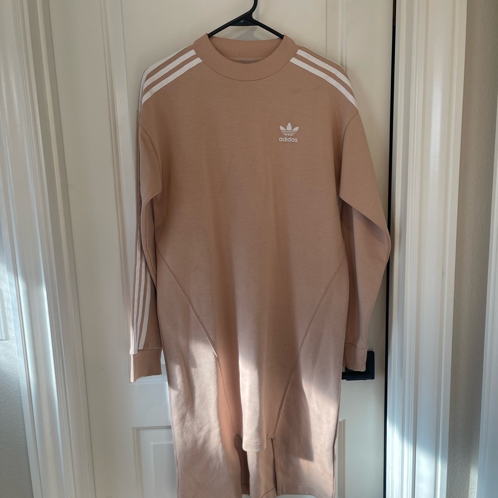 Adidas Beige Crew Neck Top with Blue Tag